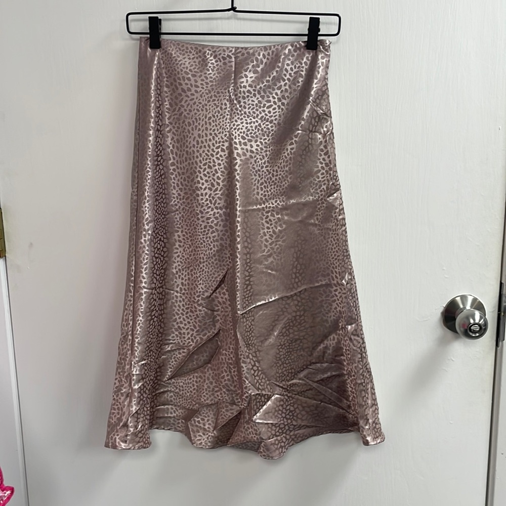 Entro Pink Leopard Midi Skirt